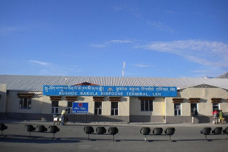 leh kushok bakula rimpochee airport