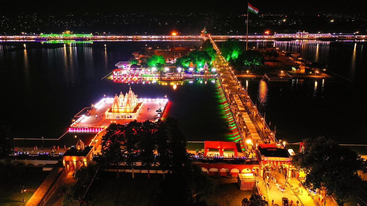 brahma sarovar kurukshetra haryana