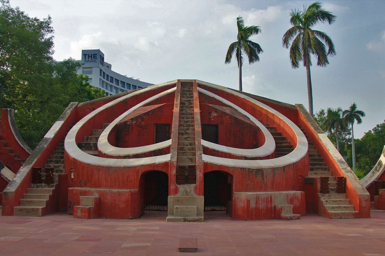 1920px jantar mantar, new delhi (misra yantra)